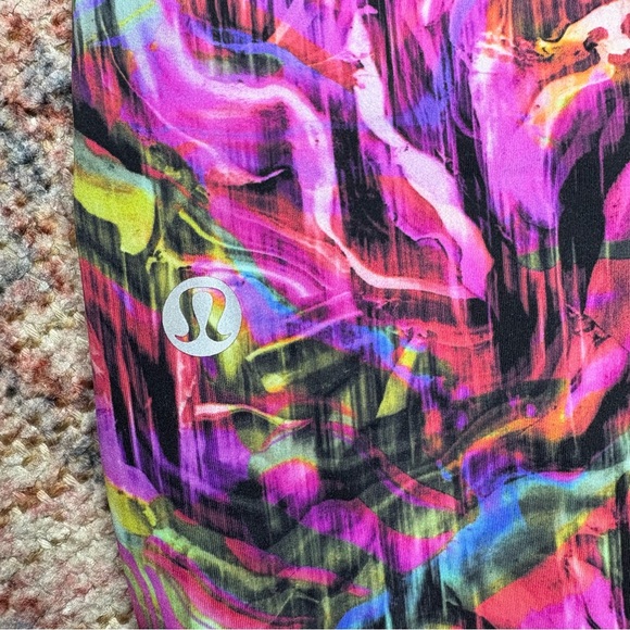 Lululemon Base Pace High-Rise Tight Leggings 28’ size 6 - Picture 3 of 14